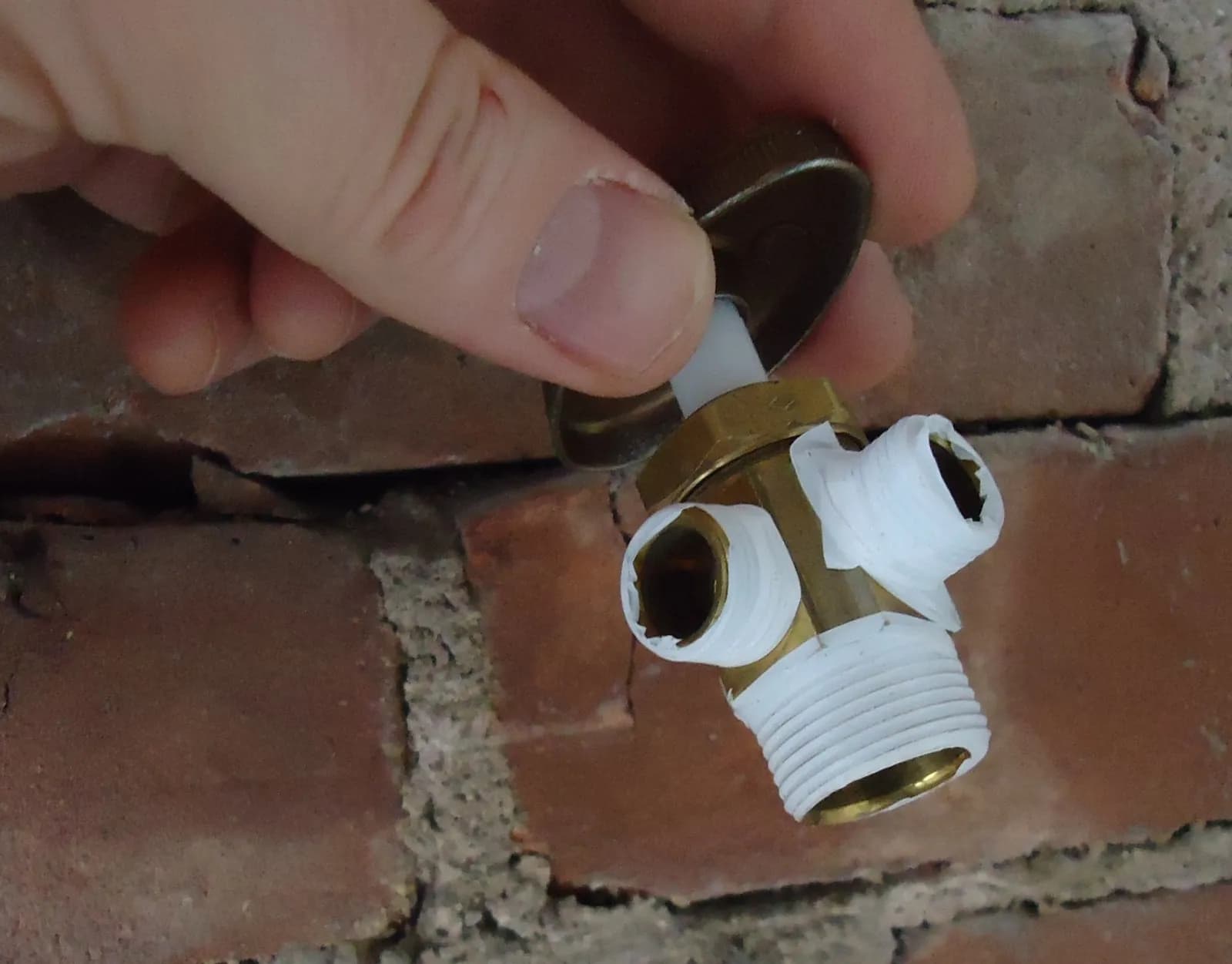 Supply valve with fresh thread seal tape